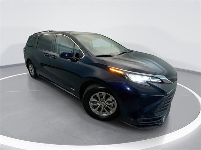 used 2021 Toyota Sienna car, priced at $29,580