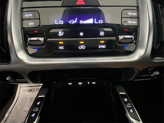used 2023 Kia Sorento car, priced at $35,490