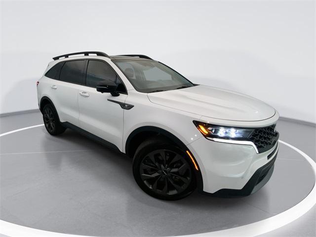 used 2023 Kia Sorento car, priced at $35,490