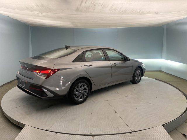 new 2024 Hyundai Elantra car, priced at $21,910