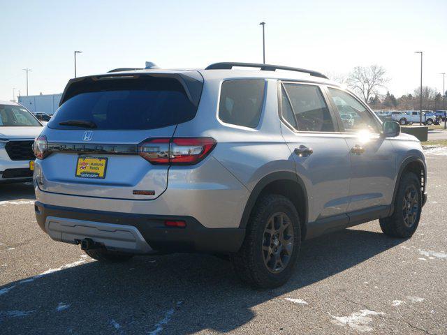 new 2025 Honda Pilot car, priced at $51,094