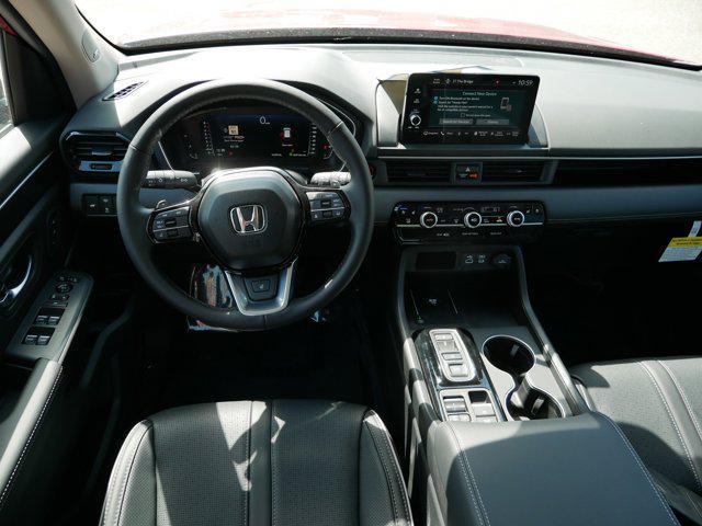 new 2025 Honda Pilot car, priced at $55,284