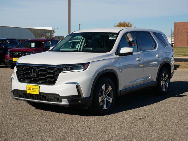 new 2025 Honda Pilot car, priced at $47,450