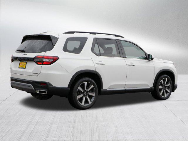 new 2025 Honda Pilot car, priced at $51,849