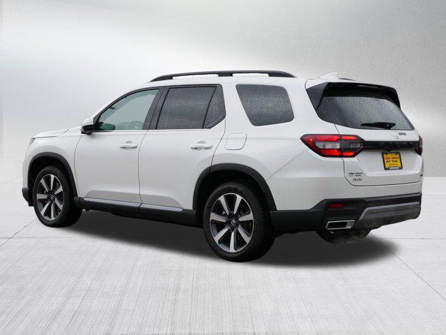 new 2025 Honda Pilot car, priced at $51,849