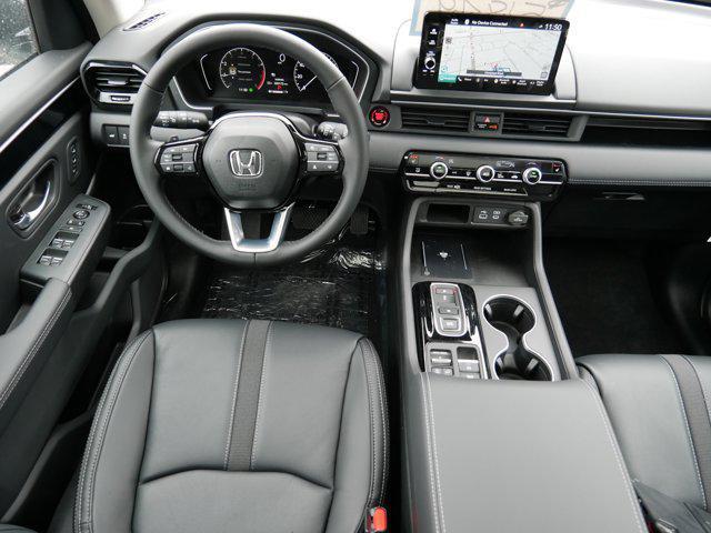 new 2025 Honda Pilot car, priced at $51,849