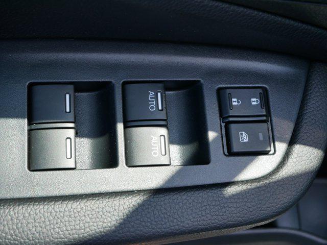 used 2022 Honda Pilot car, priced at $35,998