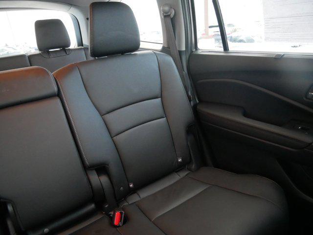 used 2022 Honda Pilot car, priced at $35,498