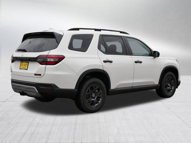 new 2025 Honda Pilot car, priced at $51,649
