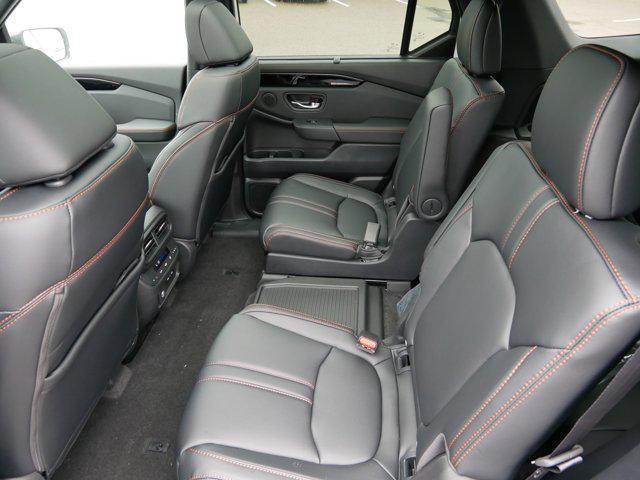 new 2025 Honda Pilot car, priced at $51,649