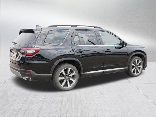 used 2023 Honda Pilot car, priced at $47,498
