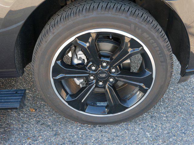 used 2023 Ford Expedition car, priced at $54,998