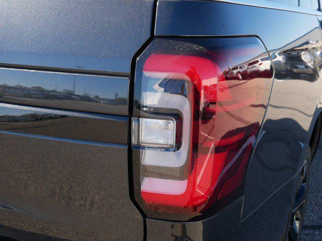 used 2023 Ford Expedition car, priced at $54,998