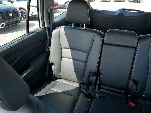 used 2022 Honda Pilot car, priced at $34,398