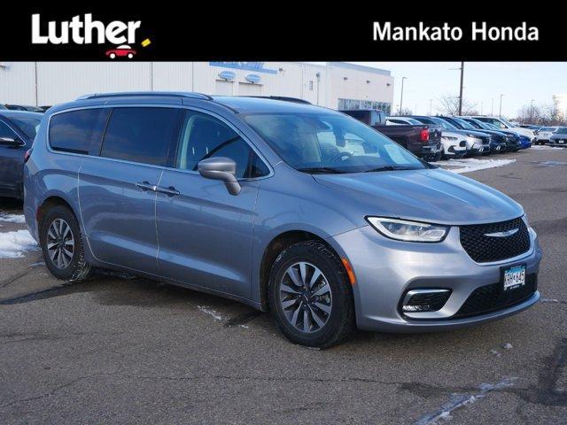 used 2021 Chrysler Pacifica car, priced at $21,898