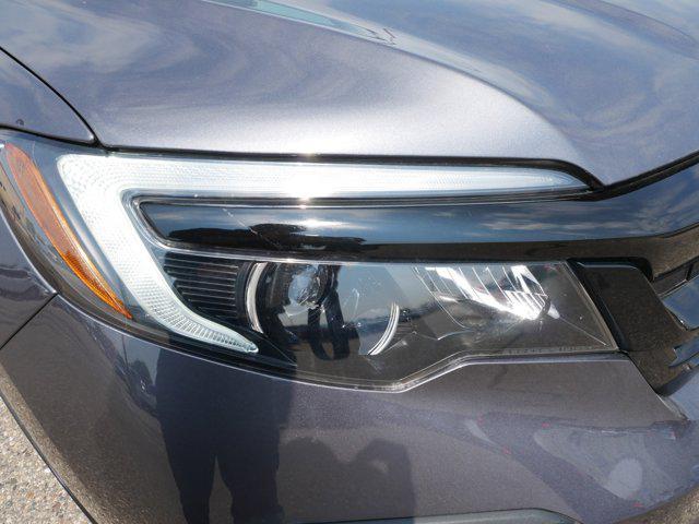 used 2022 Honda Pilot car, priced at $35,998
