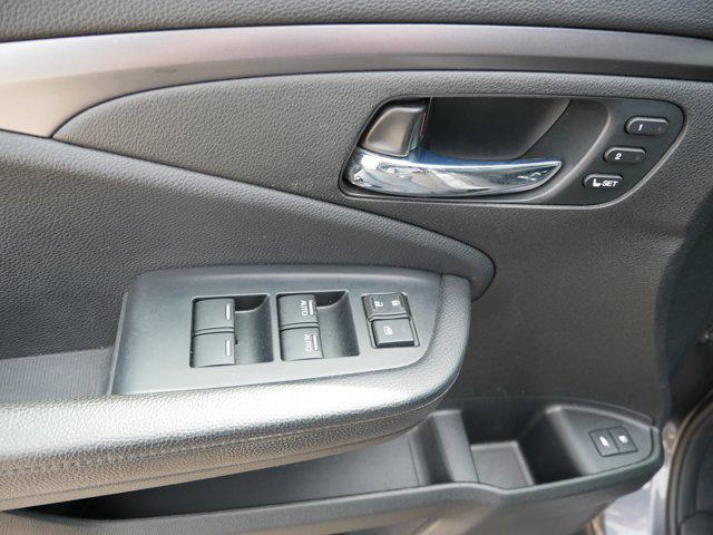 used 2022 Honda Pilot car, priced at $35,998