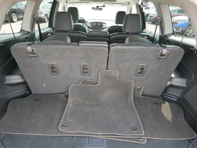used 2022 Honda Pilot car, priced at $35,998