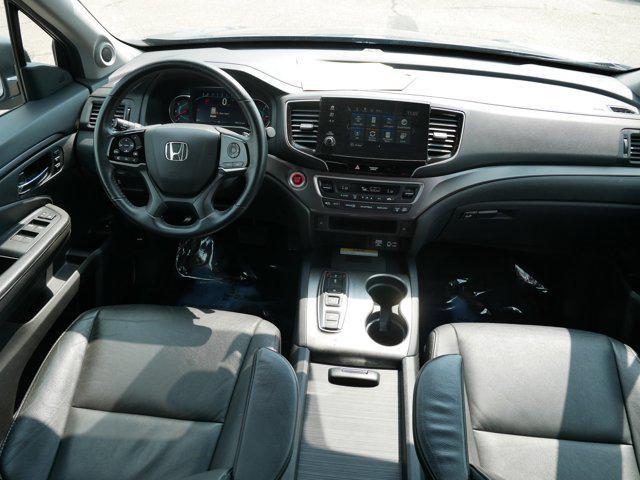 used 2022 Honda Pilot car, priced at $35,998