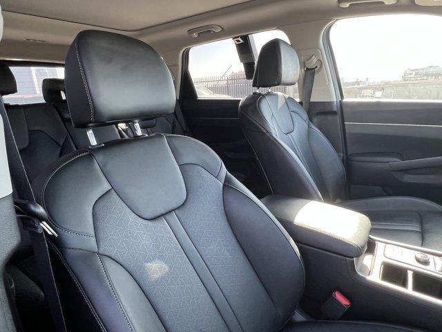 used 2022 Kia Sorento car, priced at $30,888