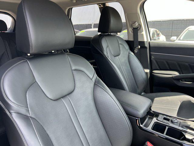 used 2024 Kia Sorento car, priced at $37,000