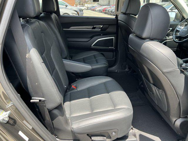 used 2022 Kia Telluride car, priced at $37,000