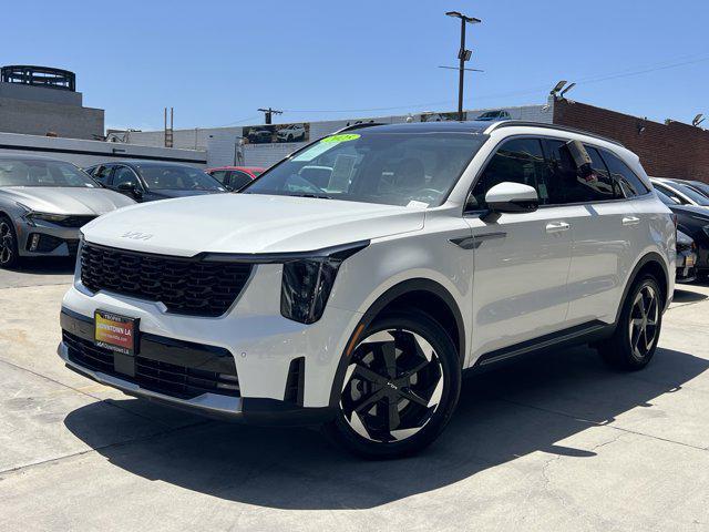 used 2025 Kia Sorento Hybrid car, priced at $35,000