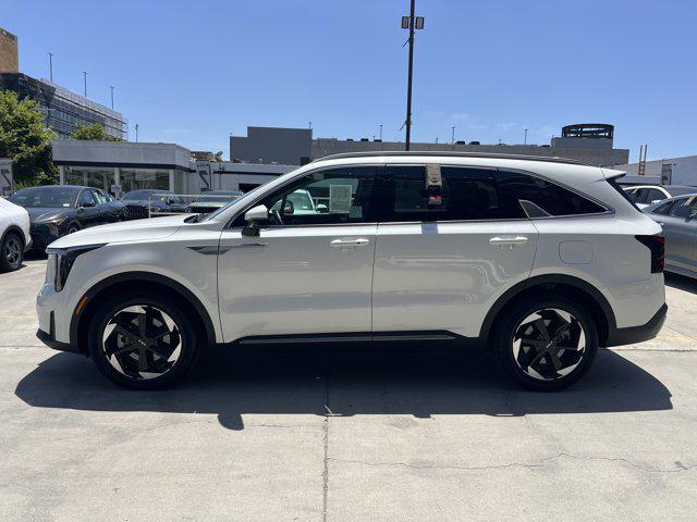 used 2025 Kia Sorento Hybrid car, priced at $35,000