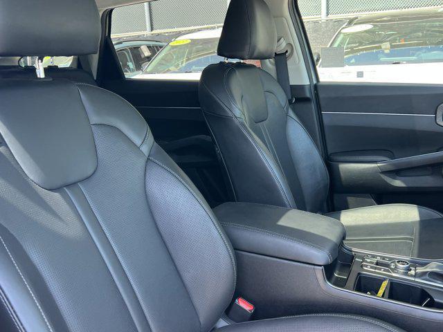 used 2024 Kia Sorento car, priced at $36,000