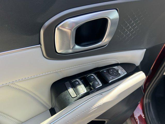 used 2024 Kia Sorento car, priced at $37,500