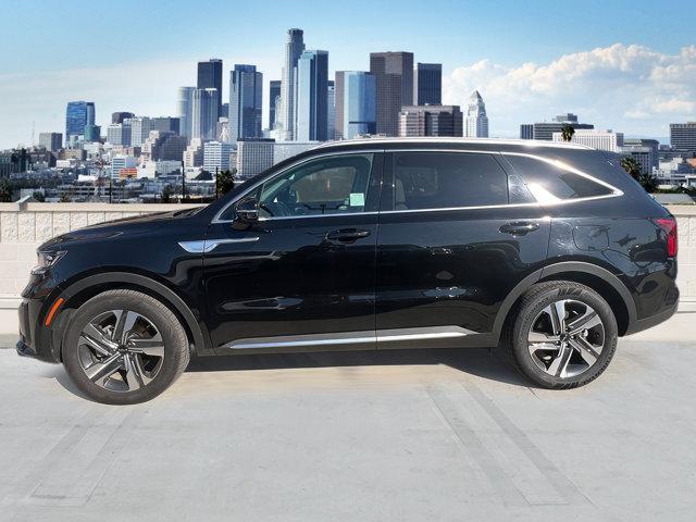 used 2022 Kia Sorento Plug-In Hybrid car, priced at $33,000