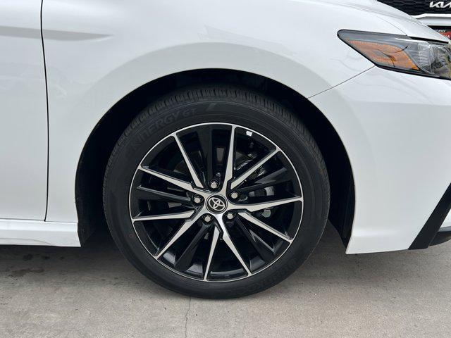 used 2024 Toyota Camry Hybrid car, priced at $32,295