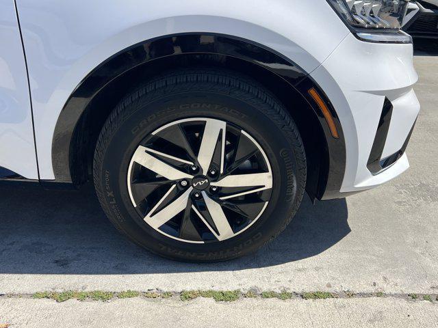 used 2023 Kia Sorento car, priced at $31,000