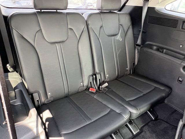 used 2024 Kia Sorento car, priced at $36,000