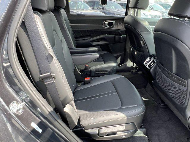 used 2024 Kia Sorento car, priced at $36,000