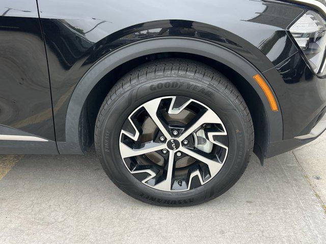 used 2023 Kia Sportage Hybrid car, priced at $29,000