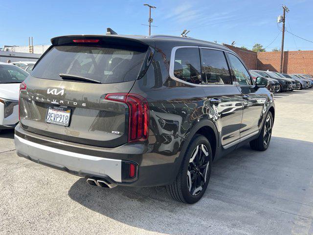 used 2023 Kia Telluride car, priced at $37,000