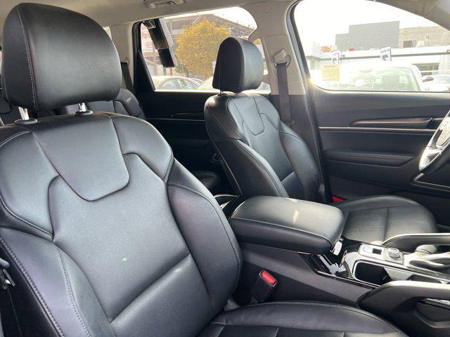 used 2023 Kia Telluride car, priced at $37,000