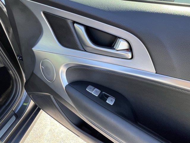 used 2021 Genesis G70 car, priced at $23,000