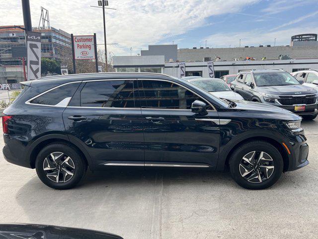 used 2024 Kia Sorento Hybrid car, priced at $32,500