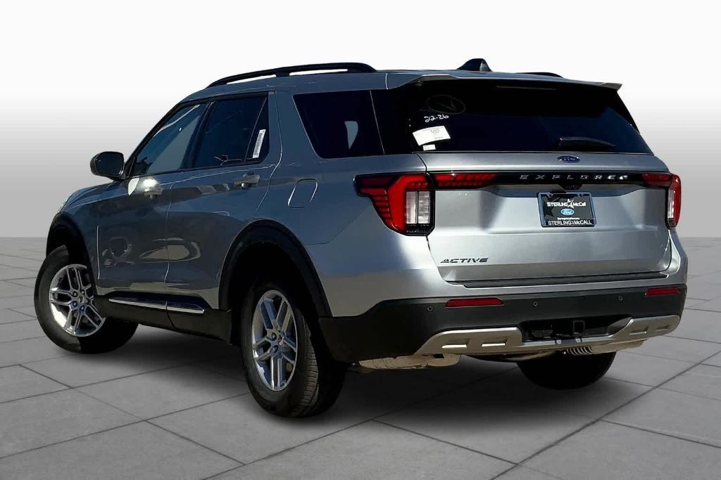 new 2025 Ford Explorer car, priced at $40,304