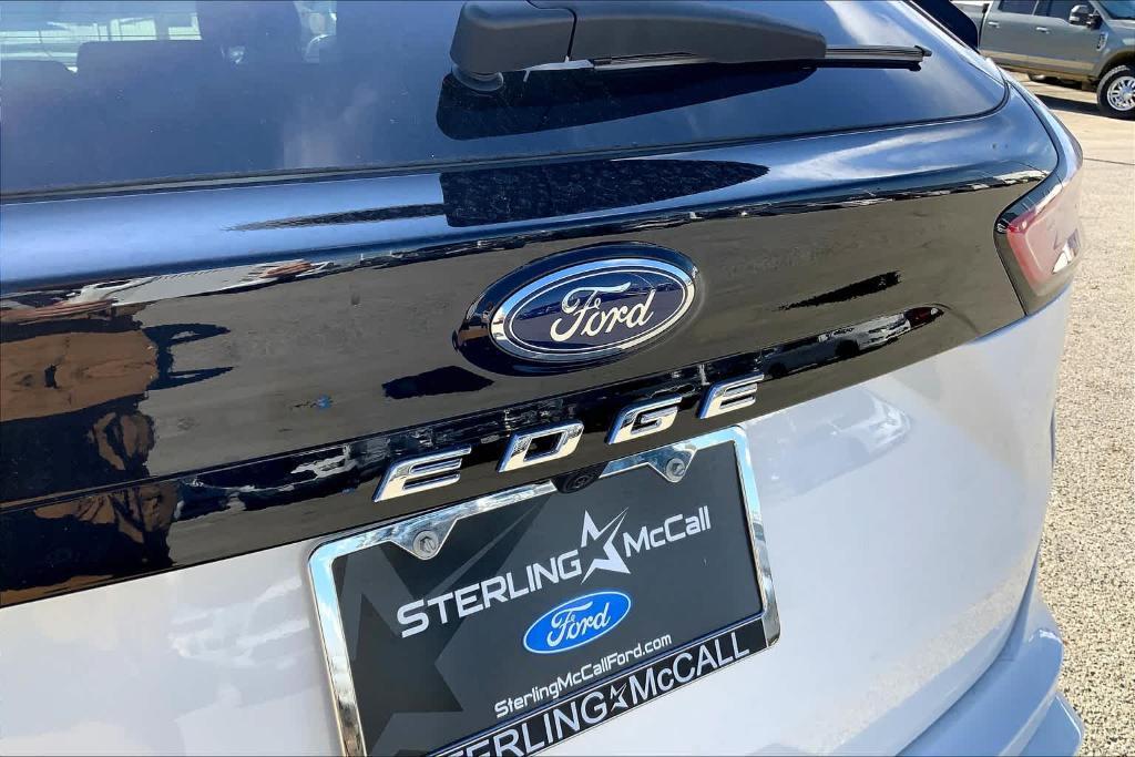 new 2024 Ford Edge car, priced at $42,343