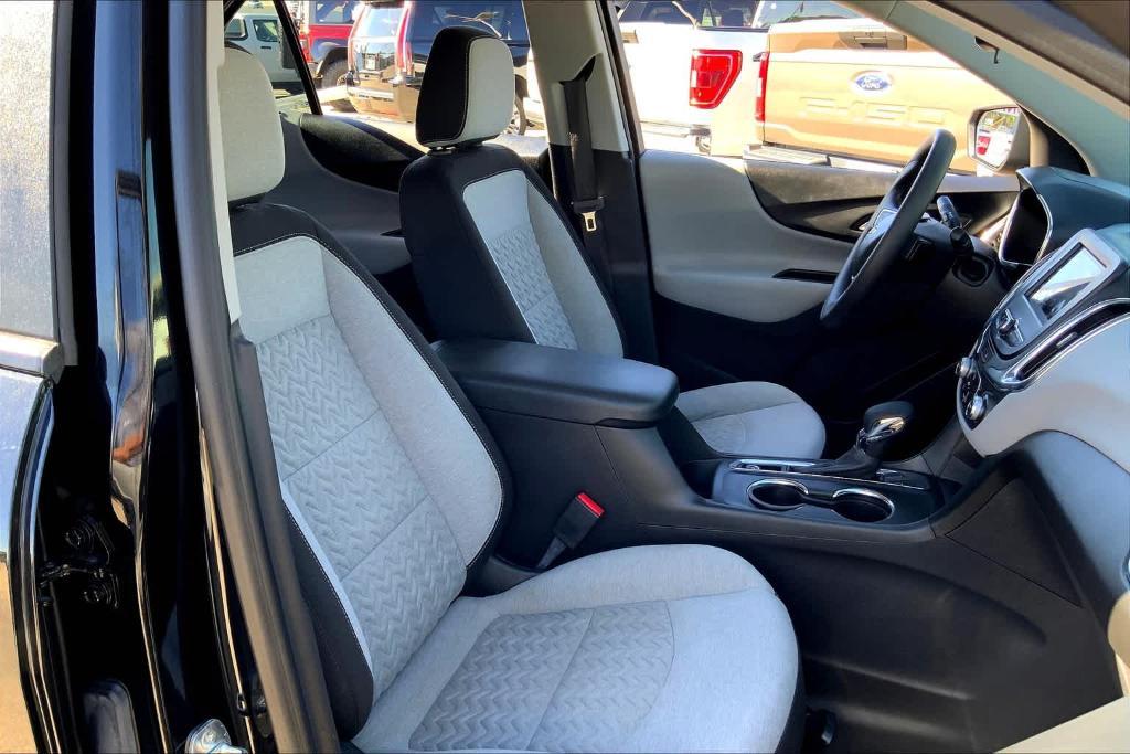 used 2023 Chevrolet Equinox car, priced at $21,900