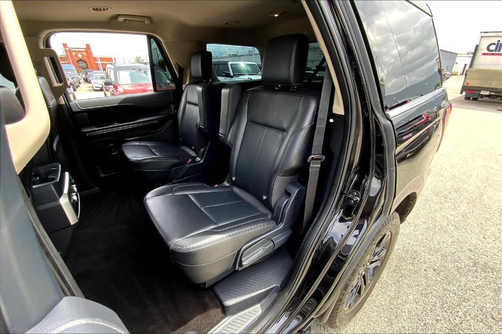 used 2023 Ford Expedition car, priced at $46,000