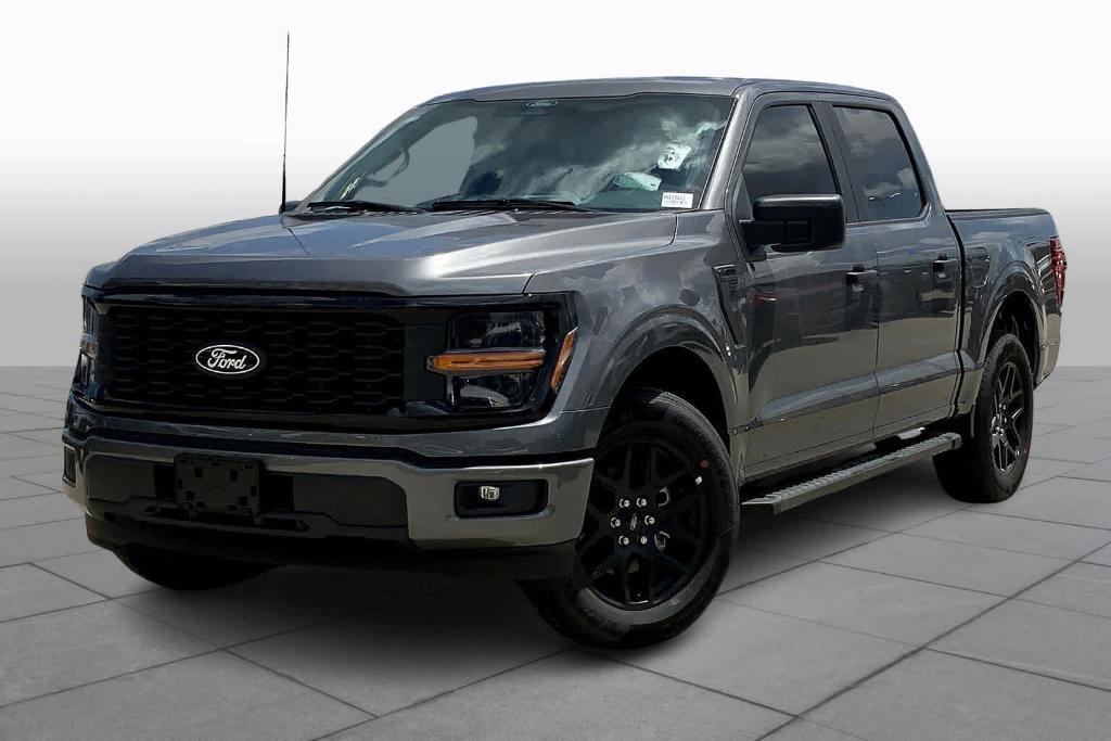 new 2024 Ford F-150 car, priced at $41,304