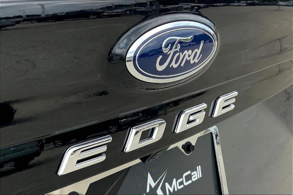 new 2024 Ford Edge car, priced at $32,054