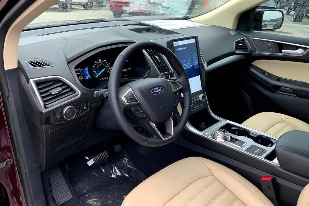 new 2024 Ford Edge car, priced at $37,569