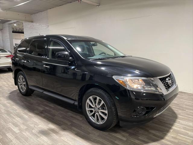 used 2015 Nissan Pathfinder car, priced at $9,982