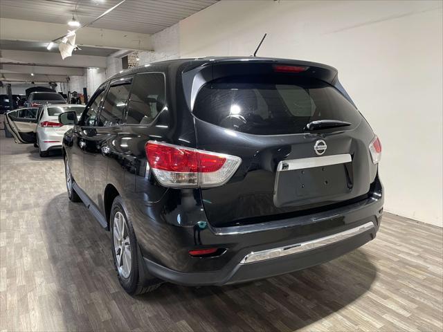 used 2015 Nissan Pathfinder car, priced at $9,982