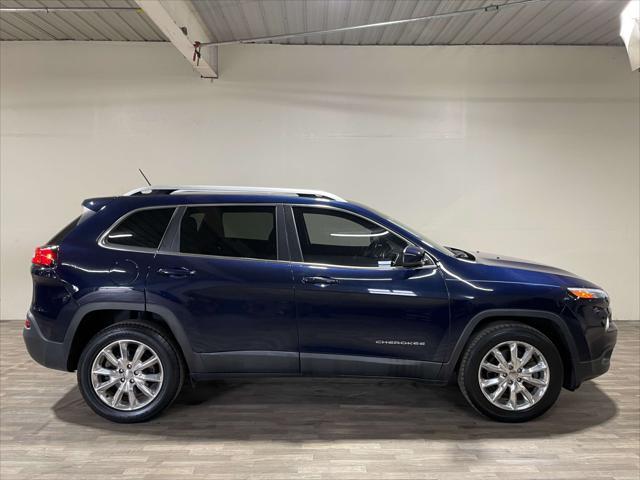 used 2015 Jeep Cherokee car, priced at $10,982